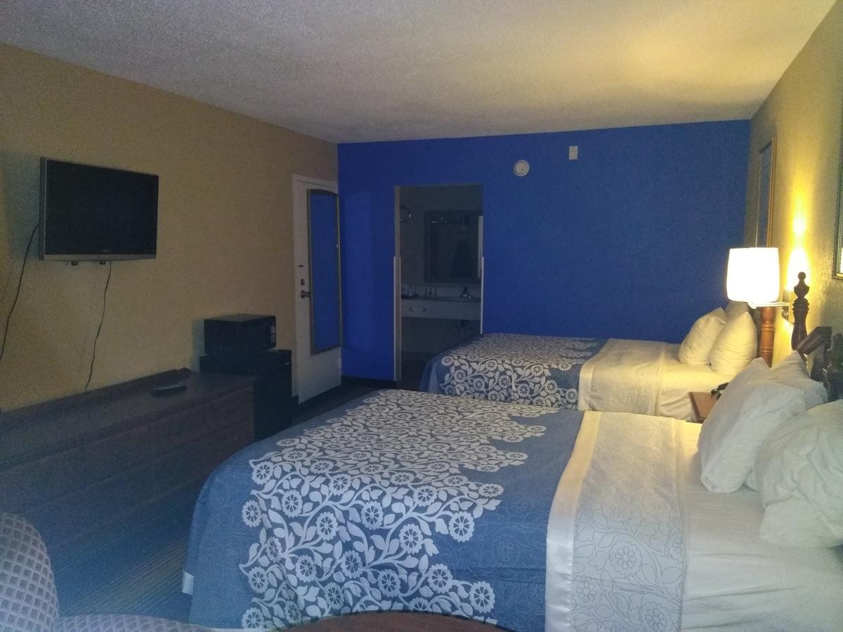 Days Inn By Wyndham Perry Near Fairgrounds 외부 사진